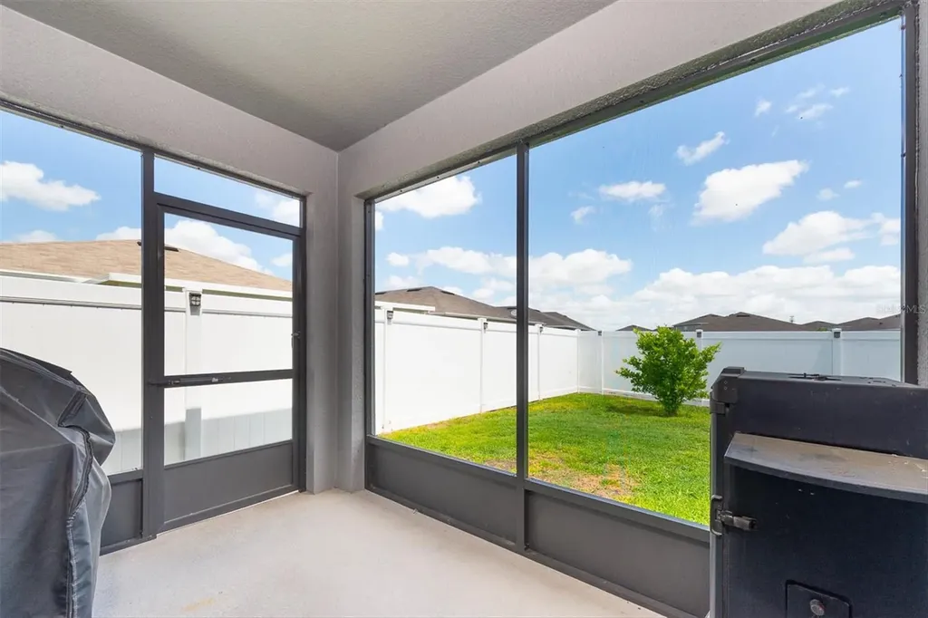 2826 Van Amber Court Lakeland FL 33811
