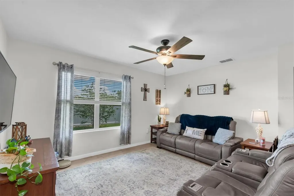 2826 Van Amber Court Lakeland FL 33811