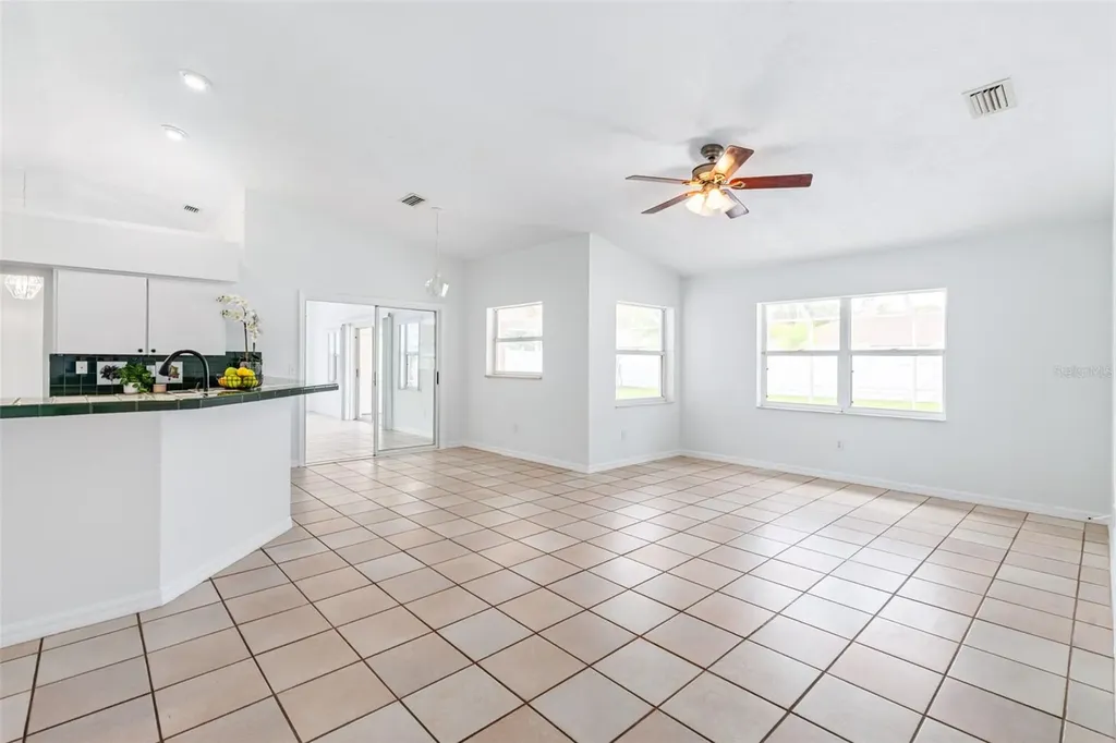 26 Pillar Lane Palm Coast FL 32164