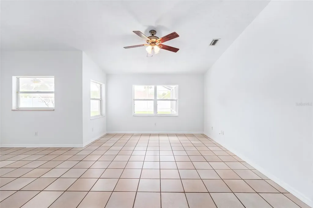 26 Pillar Lane Palm Coast FL 32164