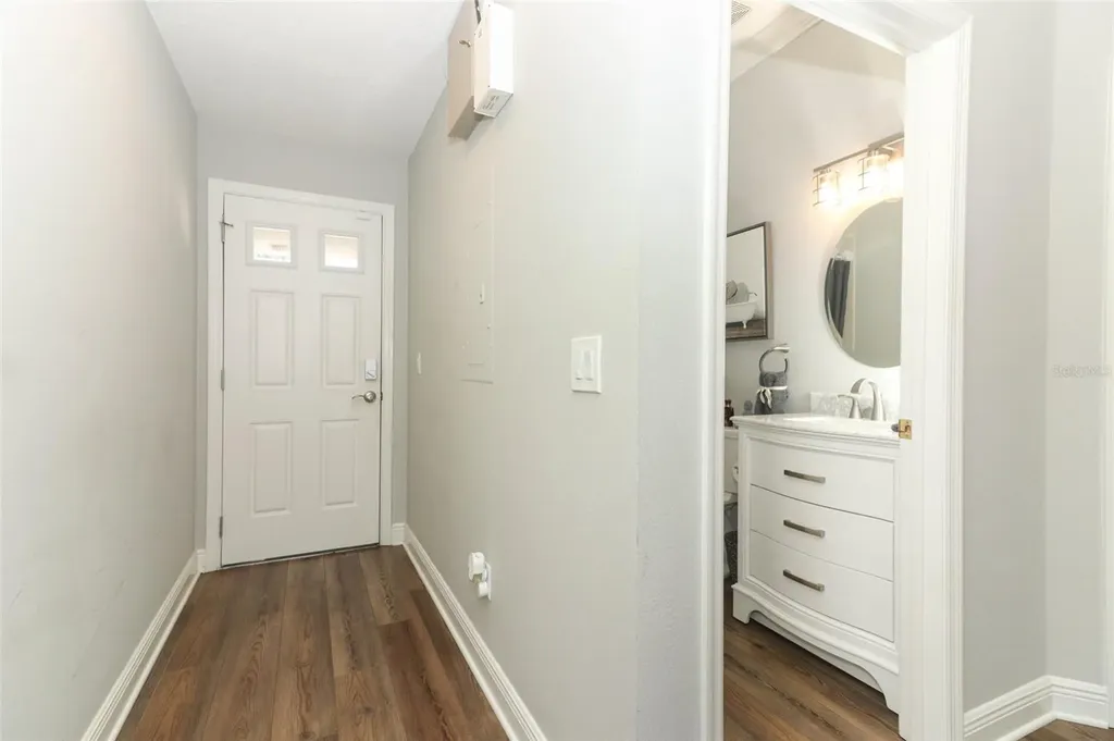 2202 Elizabeth Avenue Orlando FL 32804