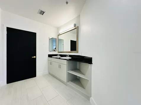 111-3 Washington Street Orlando FL 32801
