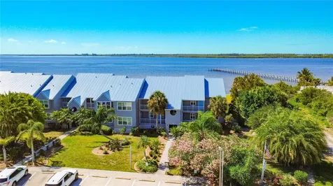 4410 Warren Avenue Port Charlotte FL 33953