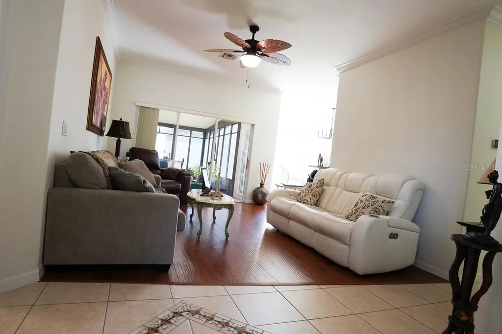281 Crystal River Drive Kissimmee FL 34759