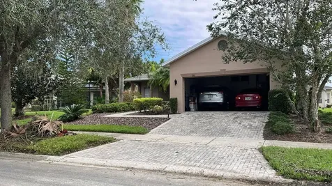281 Crystal River Drive Kissimmee FL 34759
