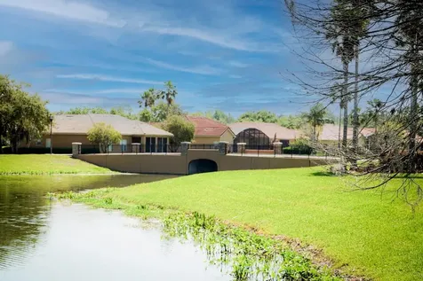 281 Crystal River Drive Kissimmee FL 34759