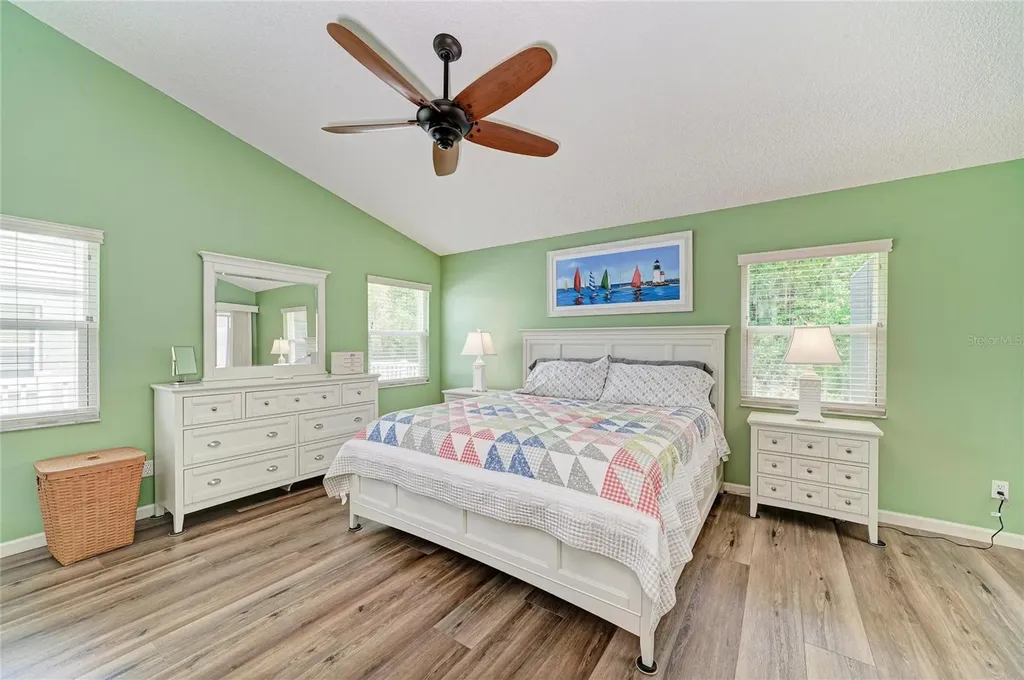 1007 50th Street E Bradenton FL 34208