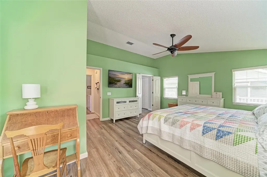 1007 50th Street E Bradenton FL 34208
