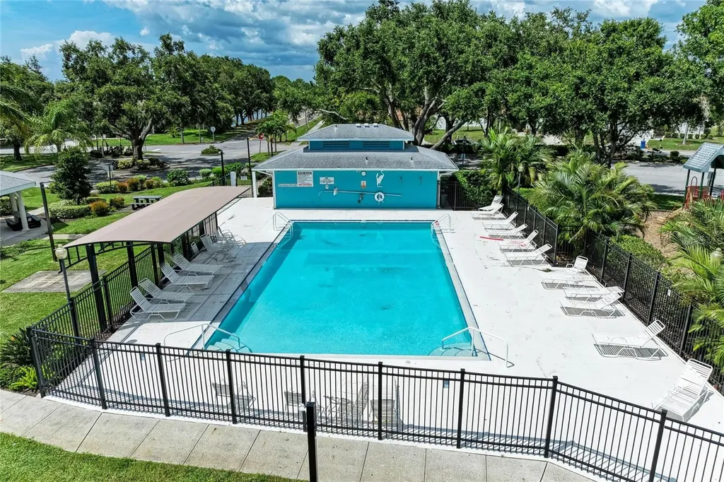1007 50th Street E Bradenton FL 34208