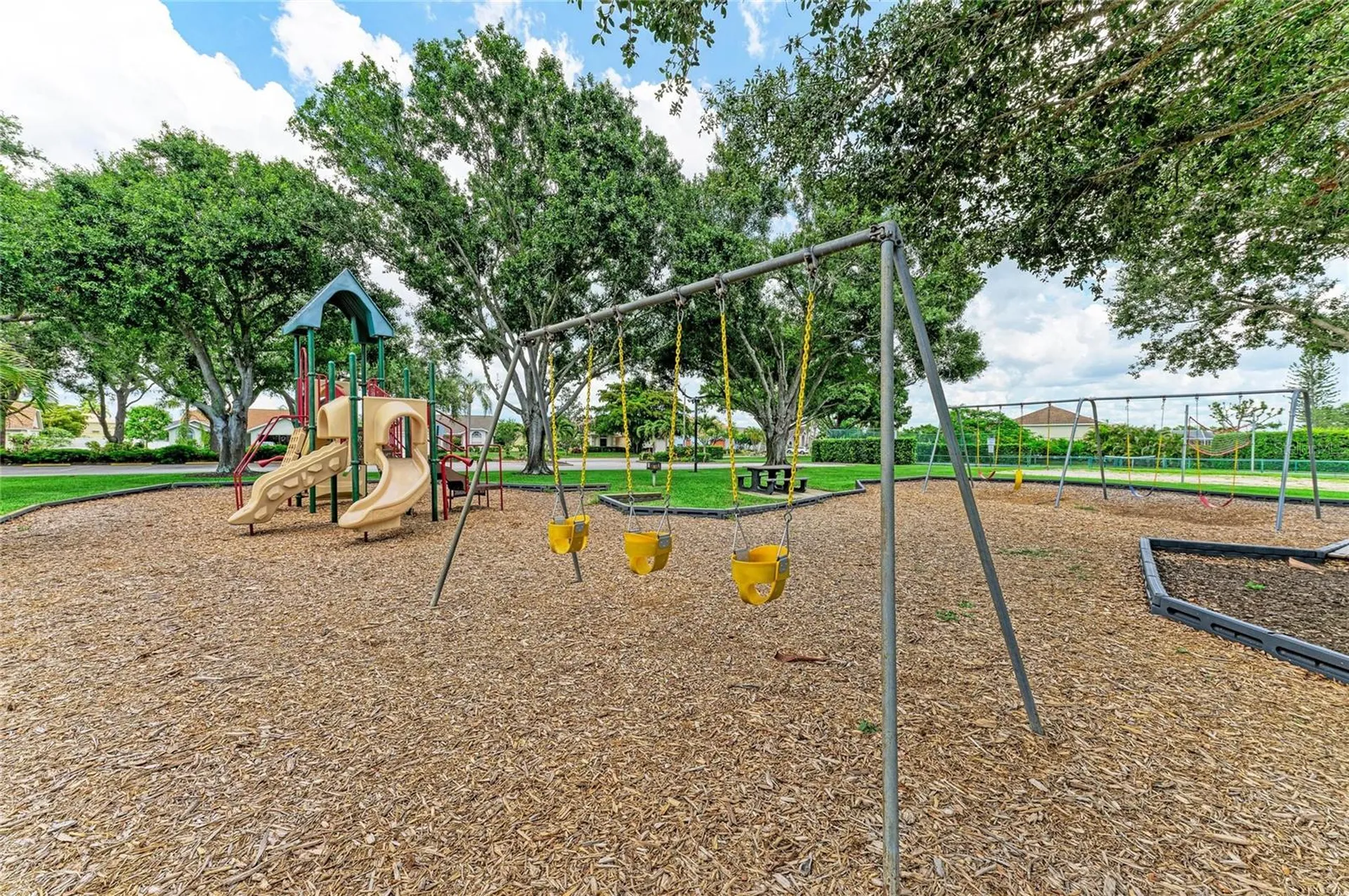 1007 50th Street E Bradenton FL 34208