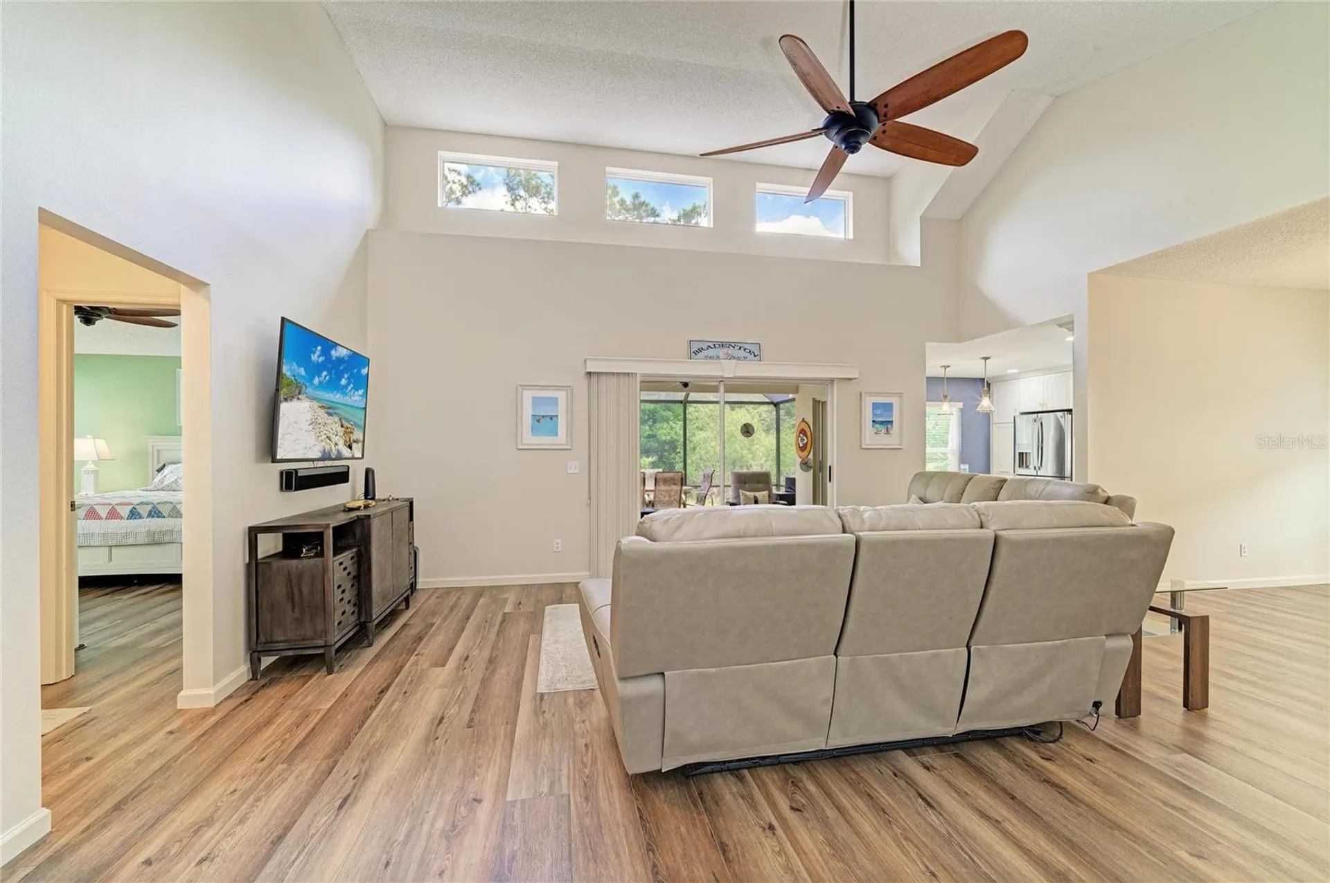 1007 50th Street E Bradenton FL 34208