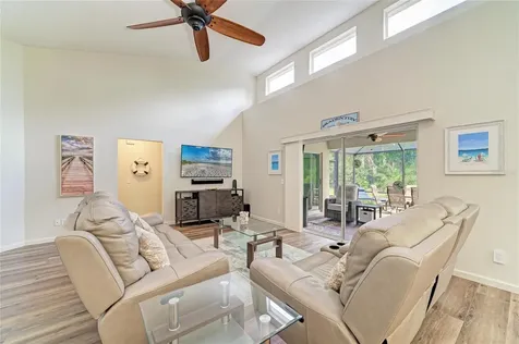 1007 50th Street E Bradenton FL 34208