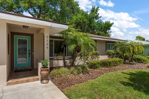 2139 Lanai Avenue Belleair Bluffs FL 33770
