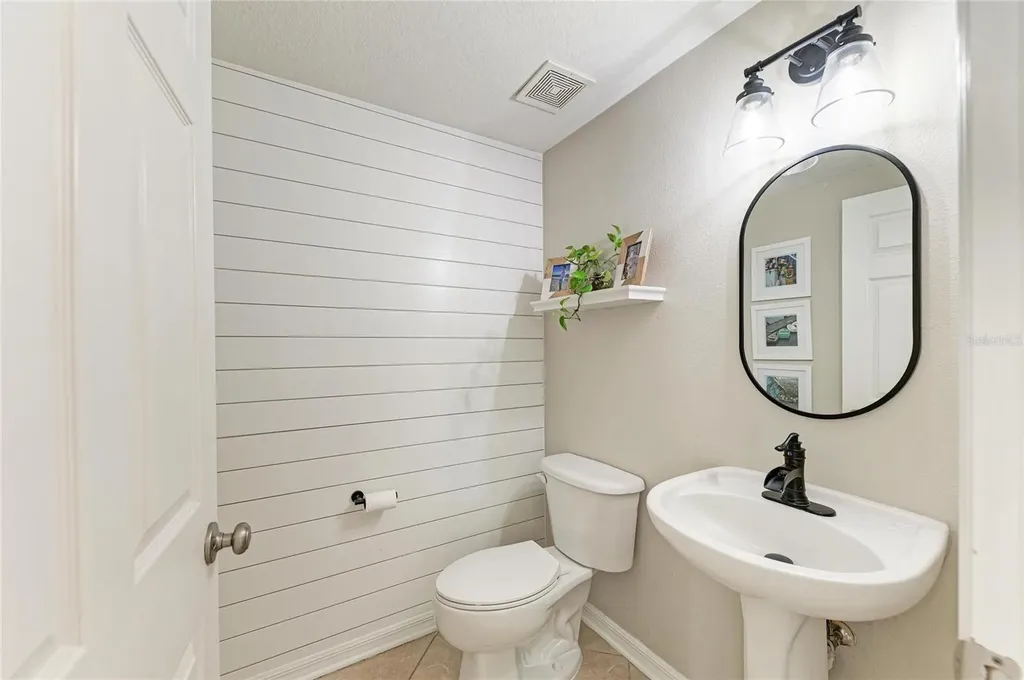 6123 Blue Runner Court Lakewood Ranch FL 34202