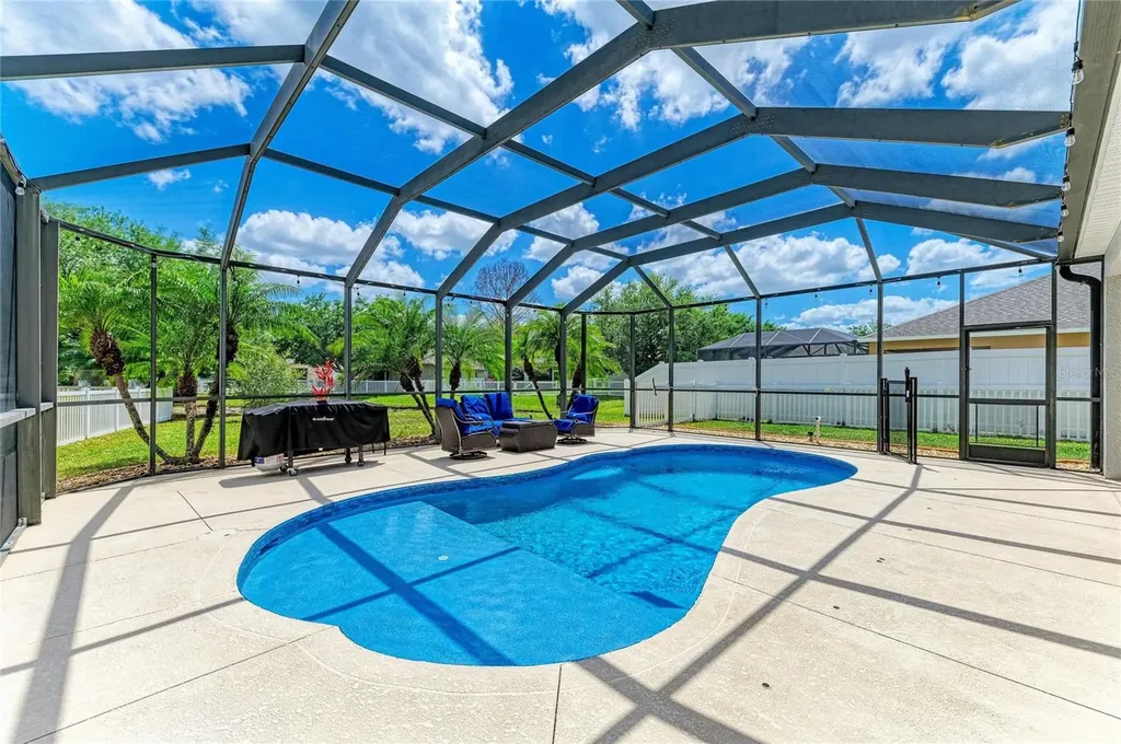 6123 Blue Runner Court Lakewood Ranch FL 34202