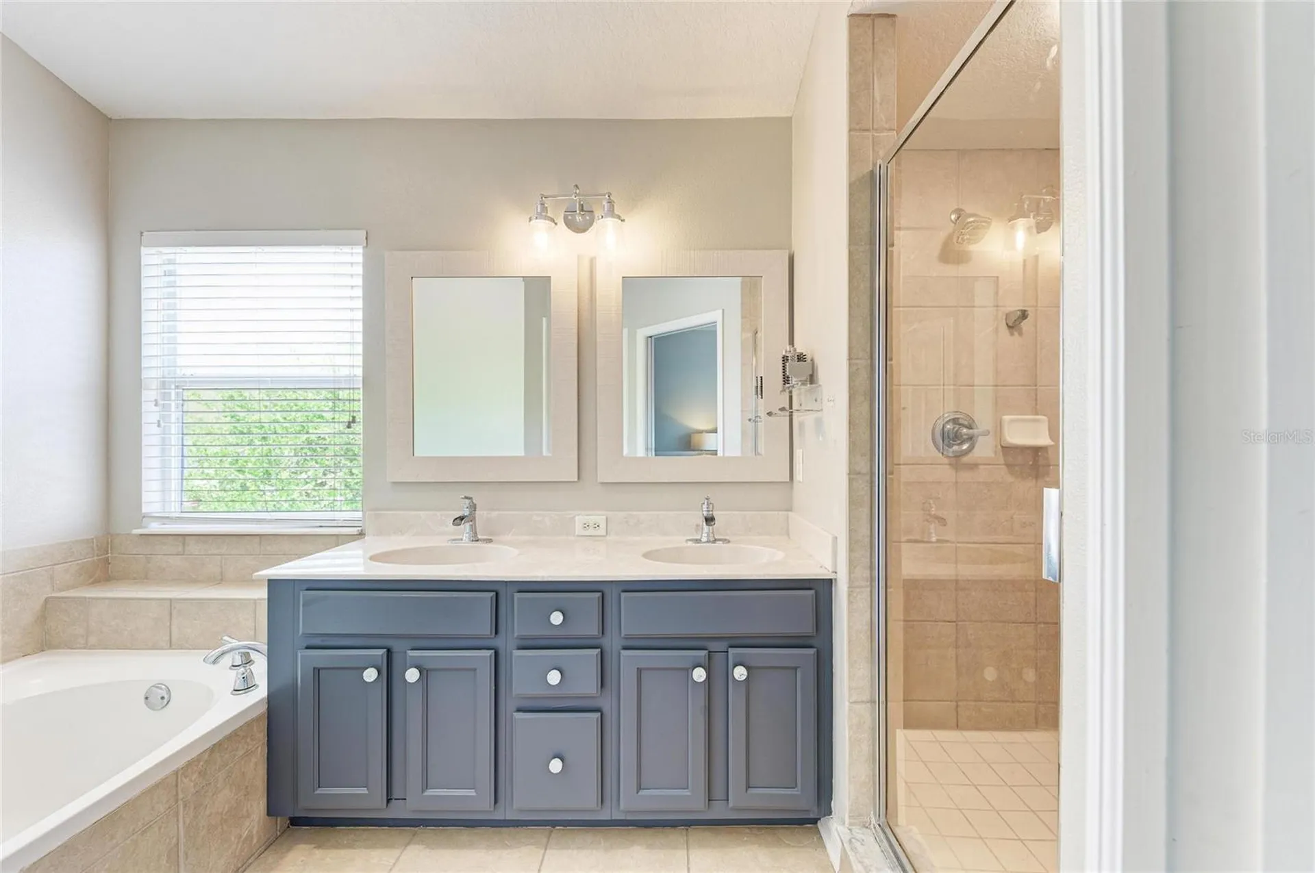 6123 Blue Runner Court Lakewood Ranch FL 34202