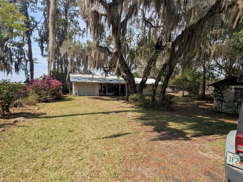23797 NE 189th Street Fort Mc Coy FL 32134