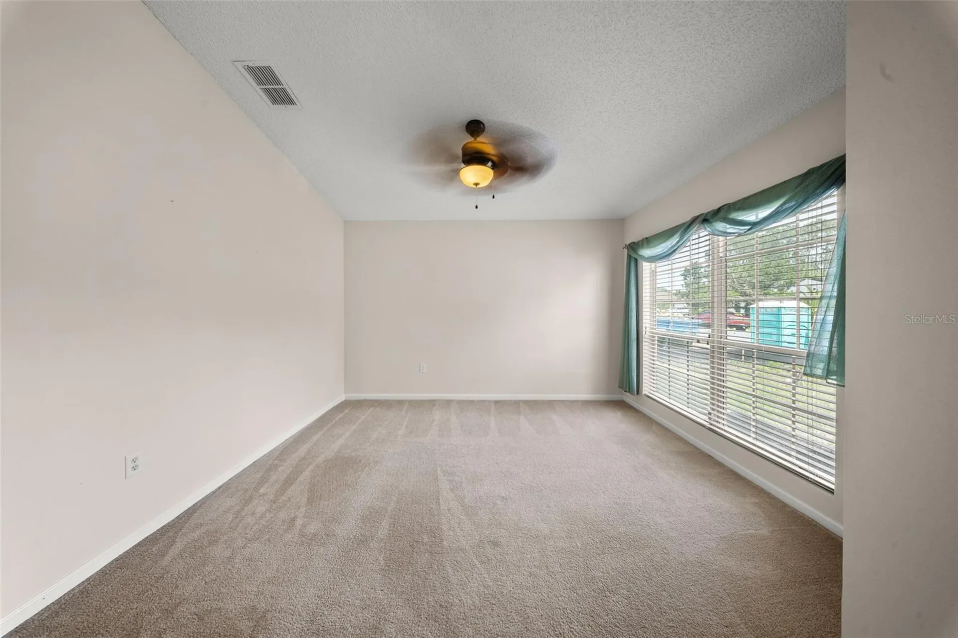 19 Postman Lane Palm Coast FL 32164
