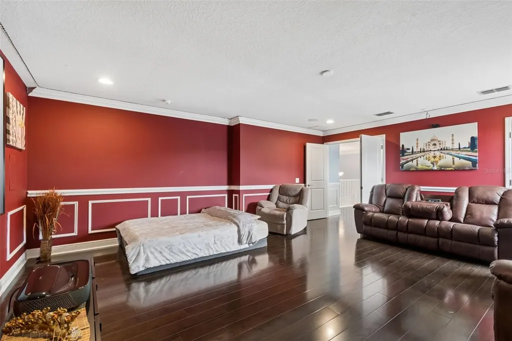 10316 Clover Pine Drive Tampa FL 33647