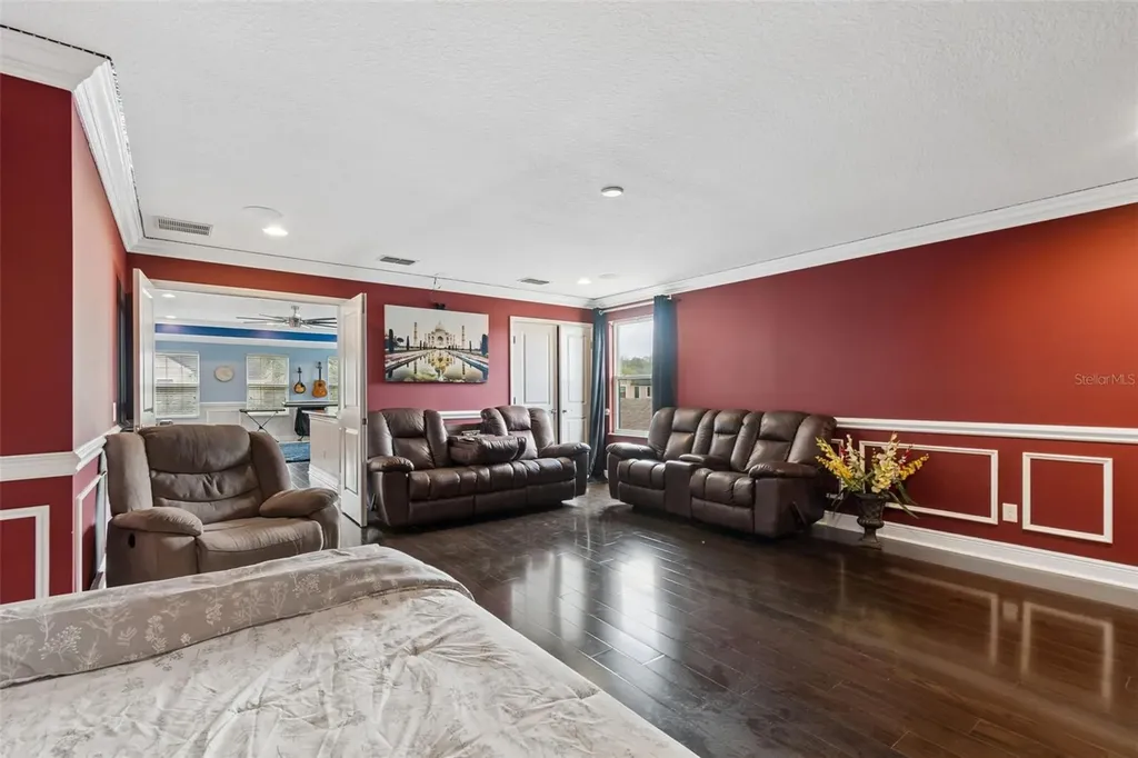 10316 Clover Pine Drive Tampa FL 33647