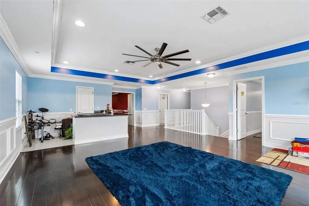 10316 Clover Pine Drive Tampa FL 33647