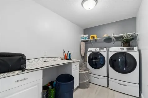 10316 Clover Pine Drive Tampa FL 33647