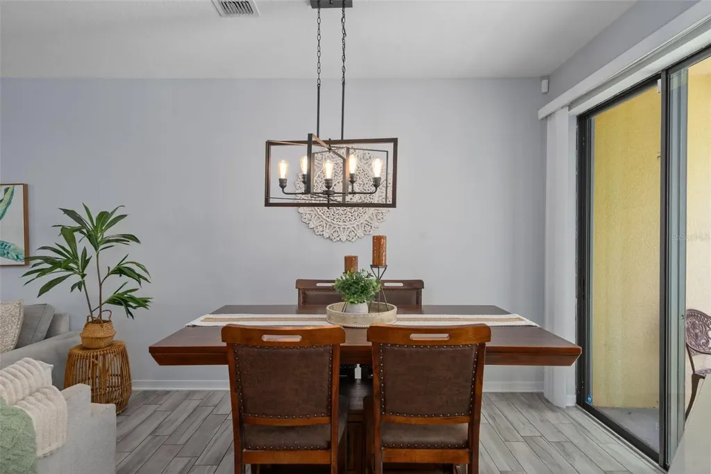 11504 Crowned Sparrow Lane Tampa FL 33626