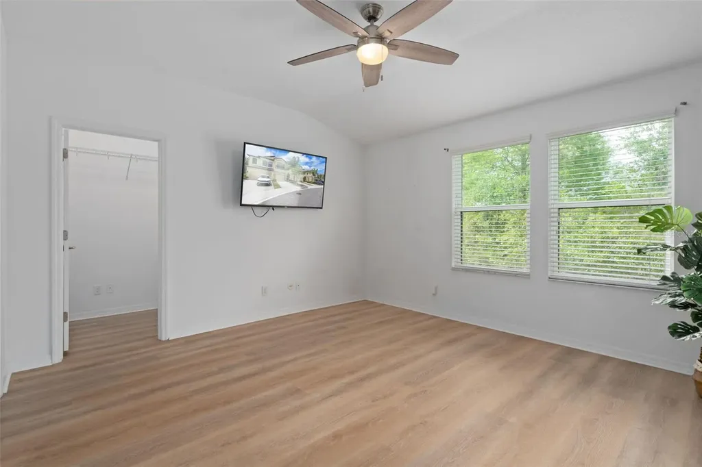 11504 Crowned Sparrow Lane Tampa FL 33626