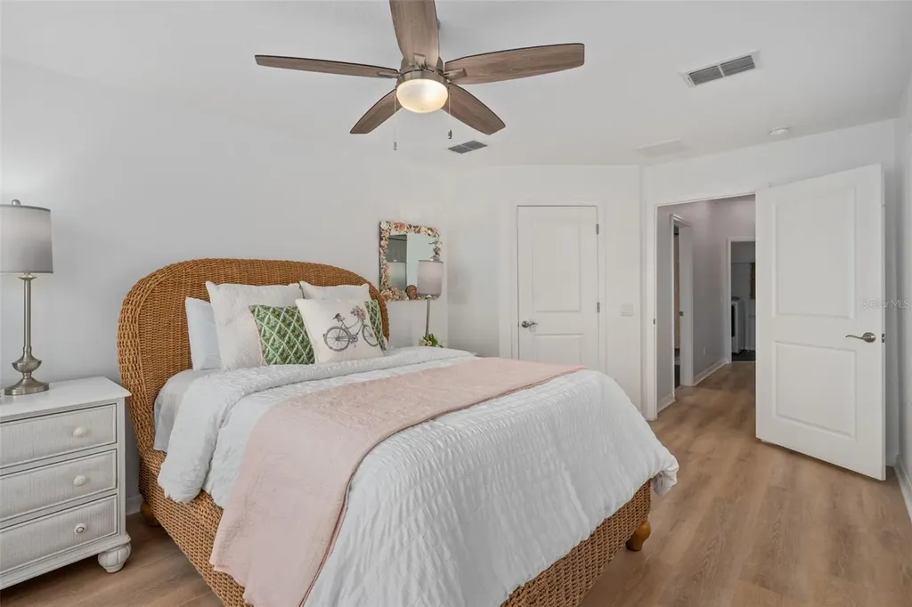 11504 Crowned Sparrow Lane Tampa FL 33626