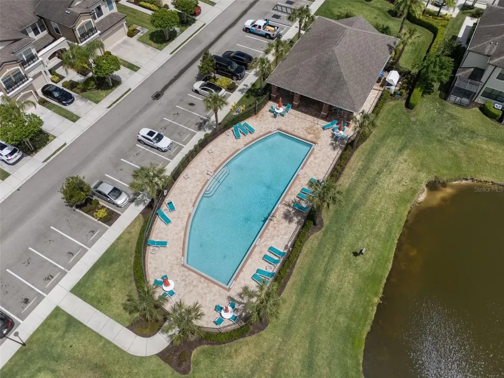 11504 Crowned Sparrow Lane Tampa FL 33626