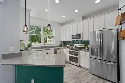 11504 Crowned Sparrow Lane Tampa FL 33626
