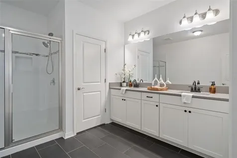 11504 Crowned Sparrow Lane Tampa FL 33626