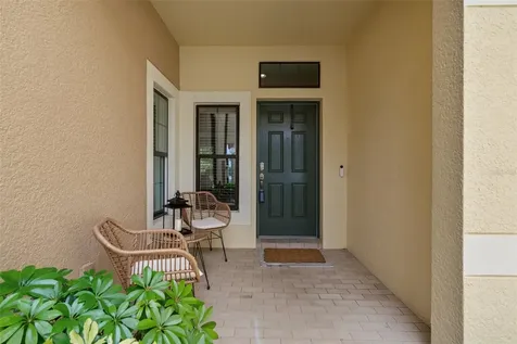 11504 Crowned Sparrow Lane Tampa FL 33626