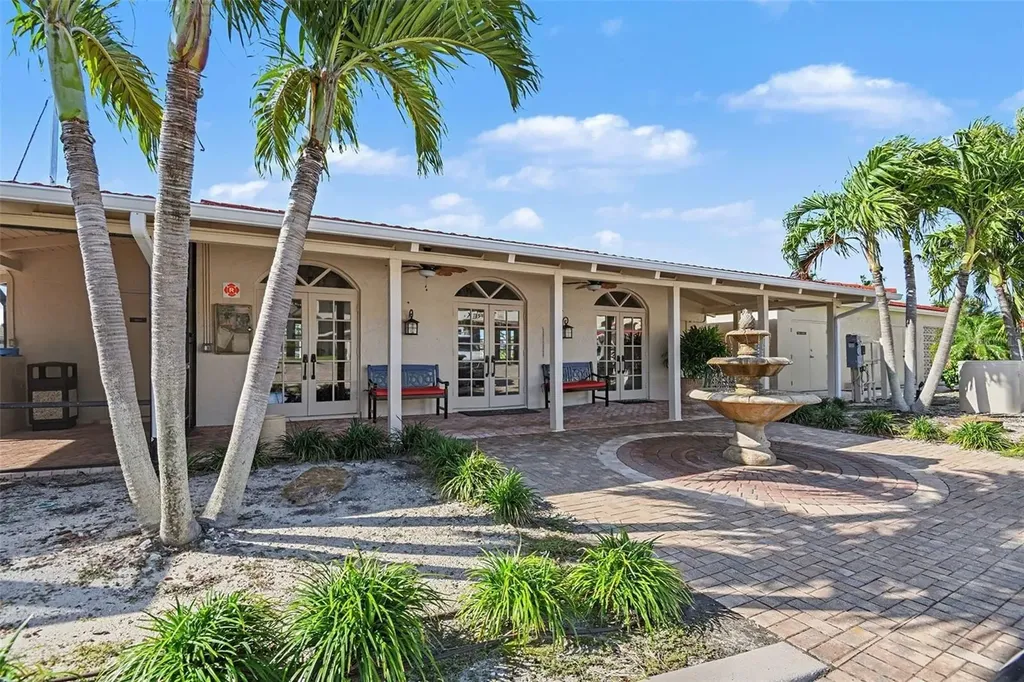 1 Colony Point Drive Punta Gorda FL 33950