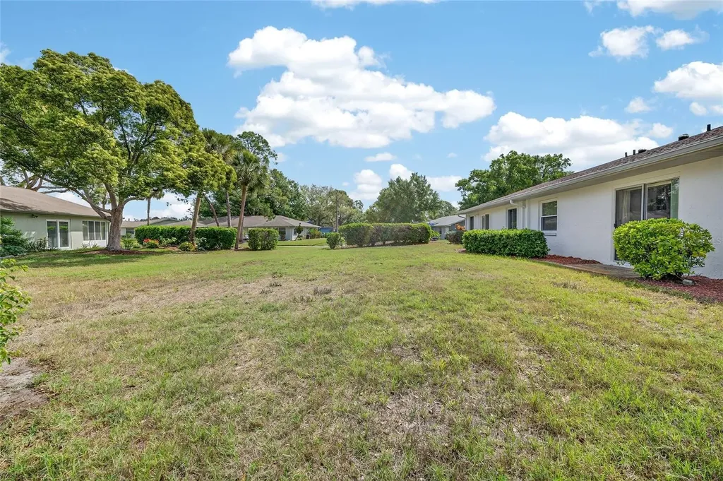 1203 Haddington Circle Sun City Center FL 33573