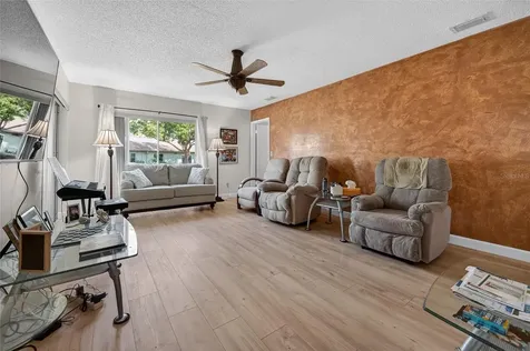 1203 Haddington Circle Sun City Center FL 33573