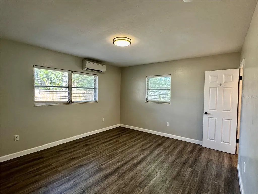 2624 Sunnybrook Drive Sarasota FL 34239