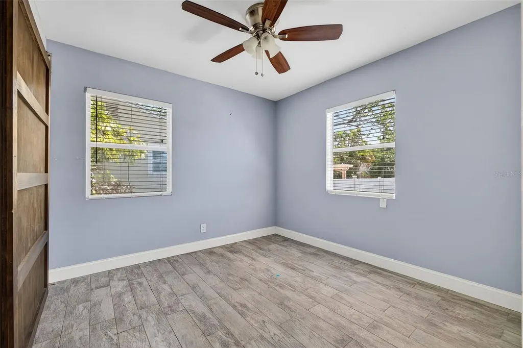 734 40th Avenue NE St Petersburg FL 33703