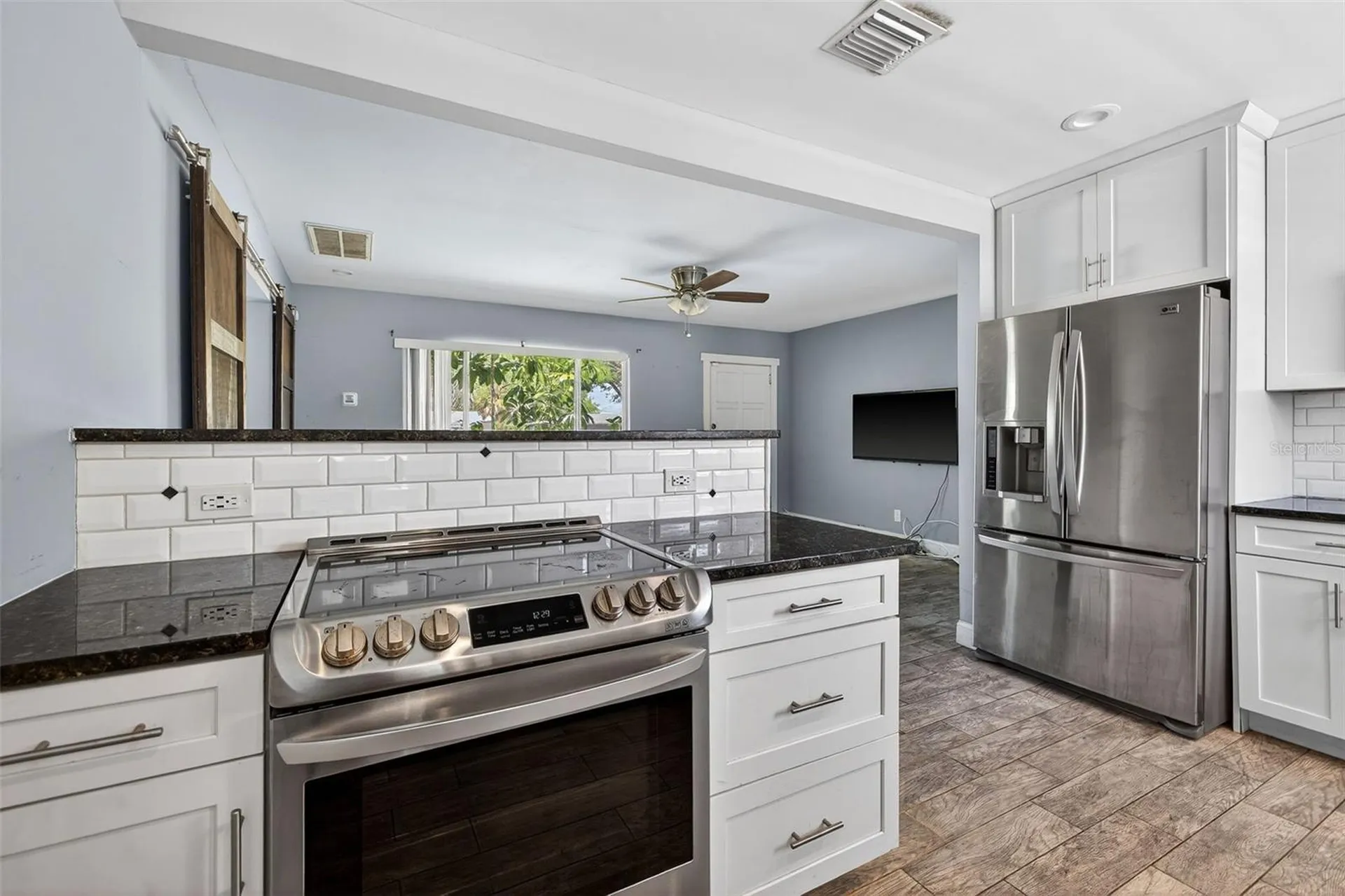 734 40th Avenue NE St Petersburg FL 33703