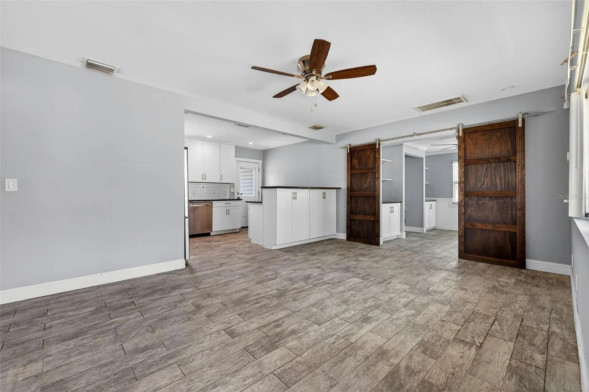 734 40th Avenue NE St Petersburg FL 33703