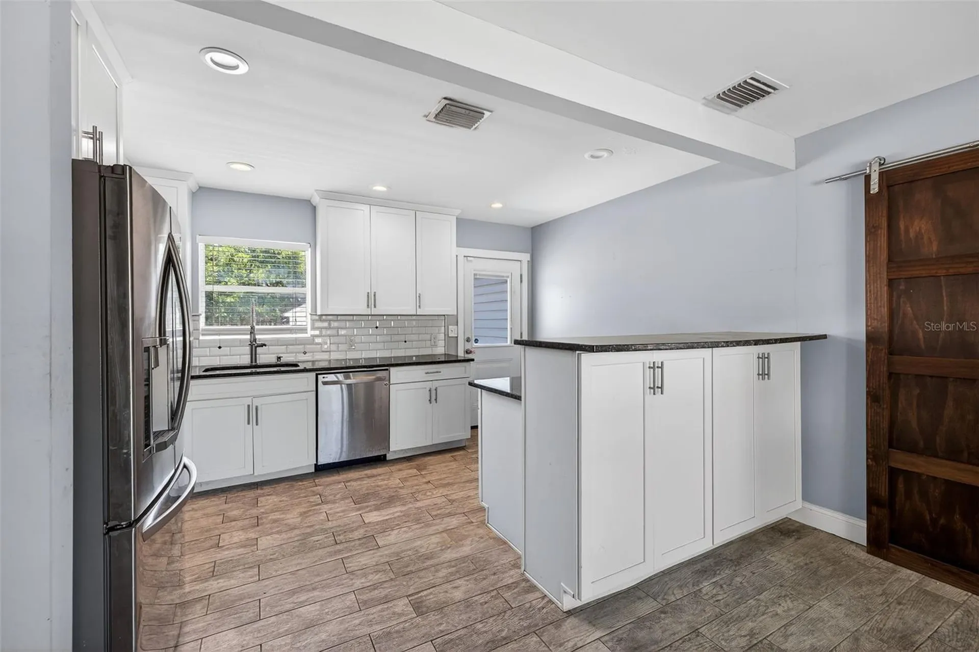 734 40th Avenue NE St Petersburg FL 33703