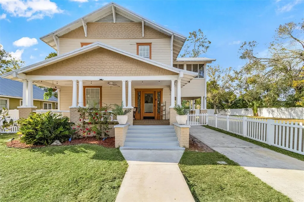 213 N Monroe Avenue Arcadia FL 34266