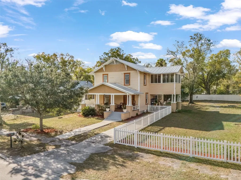 213 N Monroe Avenue Arcadia FL 34266