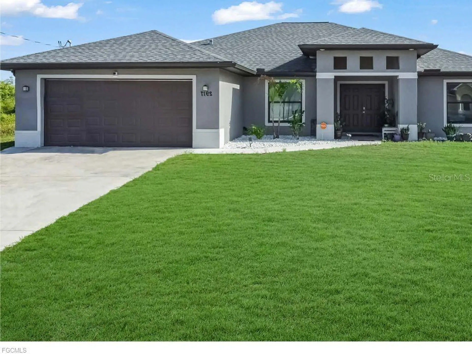 2917 12th Street SW Lehigh Acres FL 33976