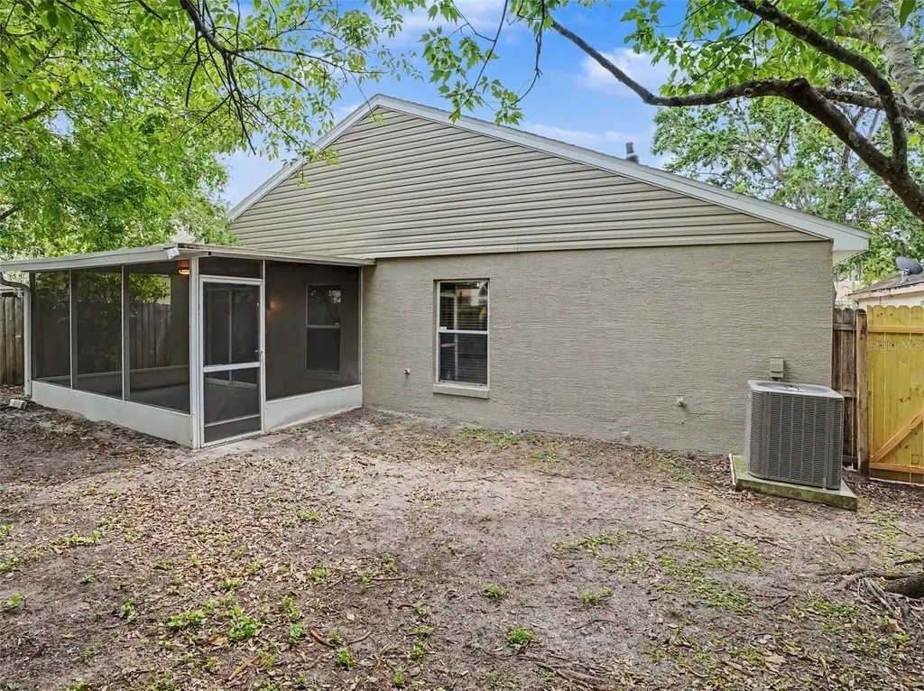 1736 Terra Cota Court Orlando FL 32825