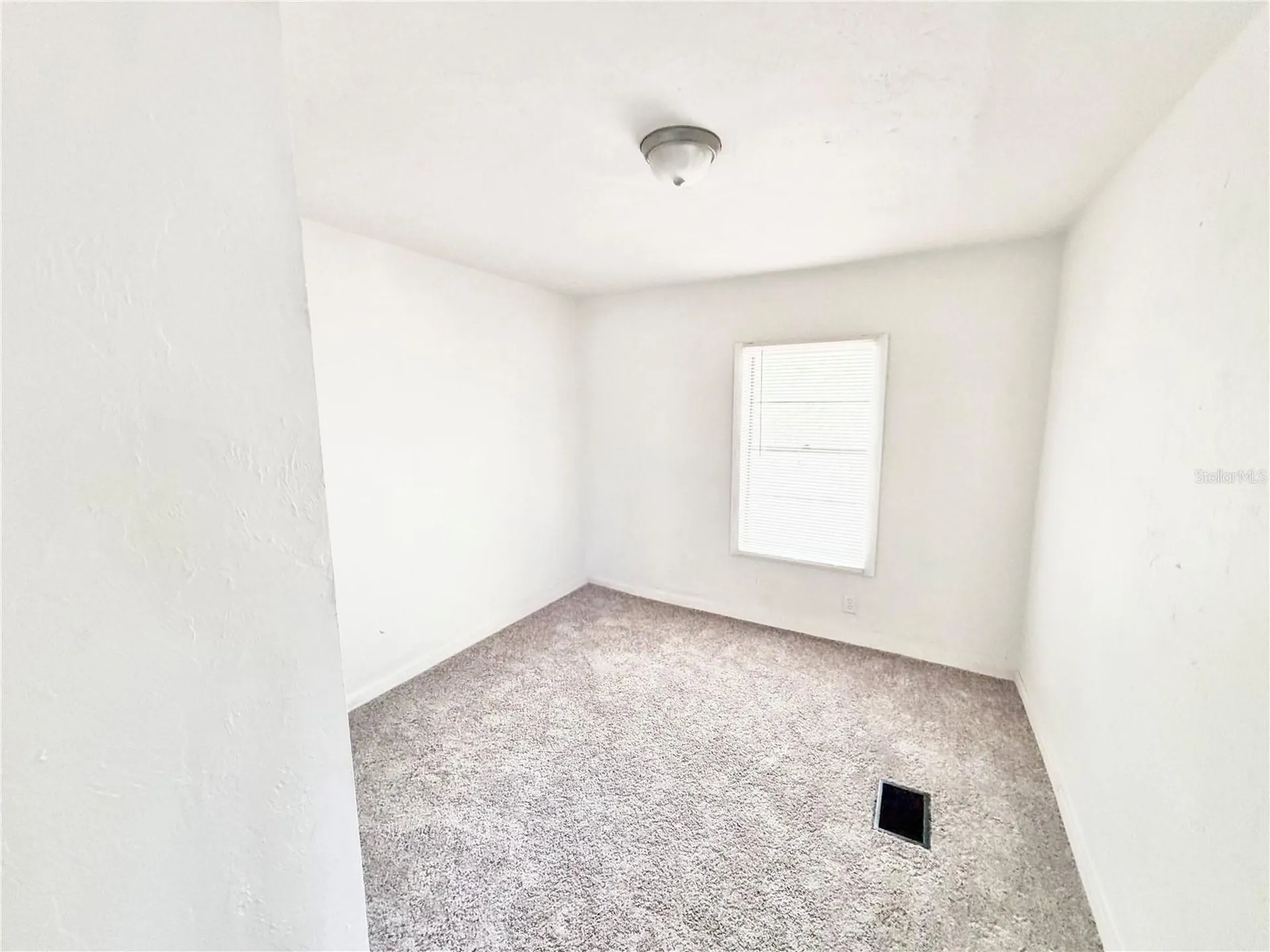21433 SE Hawthorne Road Hawthorne FL 32640