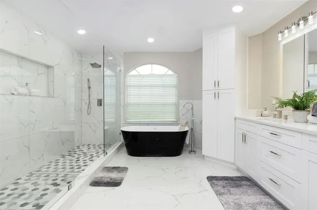 2306 Colusa Lane Valrico FL 33596
