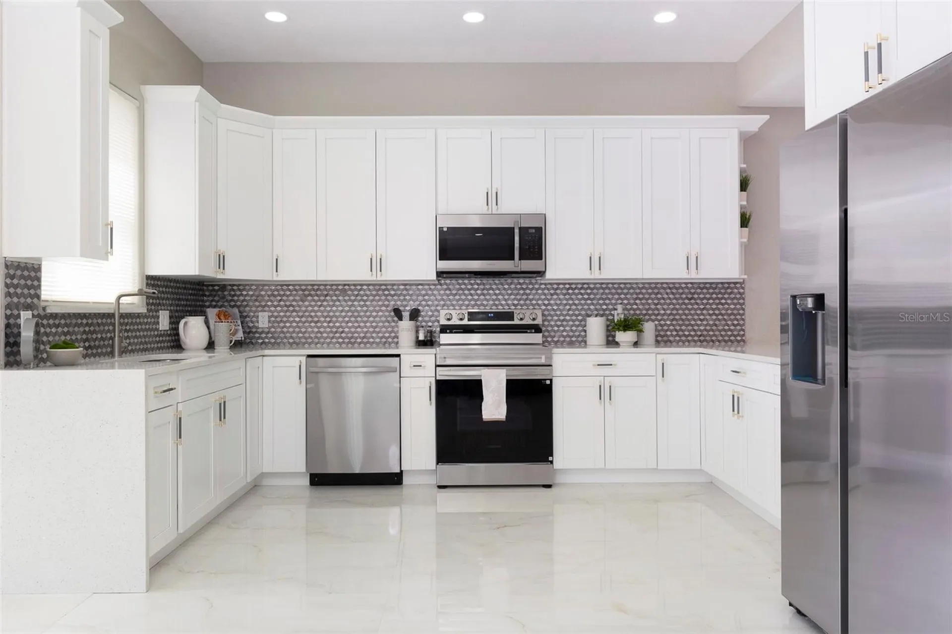 2306 Colusa Lane Valrico FL 33596