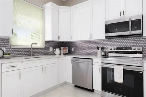 2306 Colusa Lane Valrico FL 33596