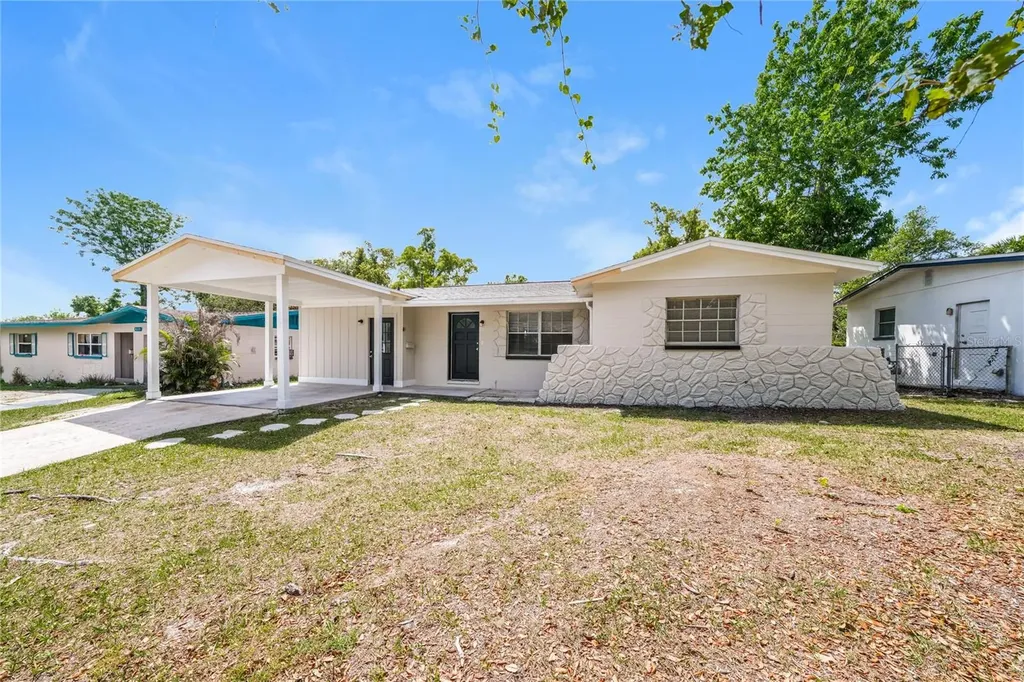 4117 E Okara Road Tampa FL 33617